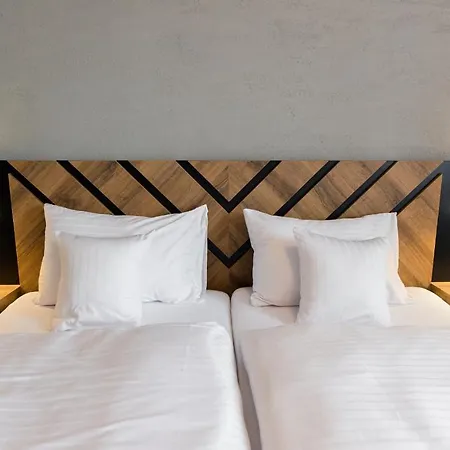 Hotell Carrera Rimavská Sobota