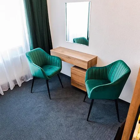 Hotell Carrera 2*